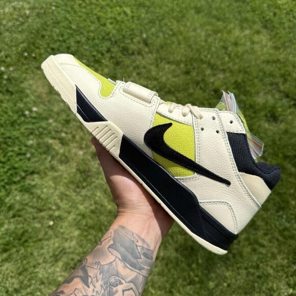 Nike Jordan Jumpman Jack TR Bright Cactus x Travis Scott main image 4